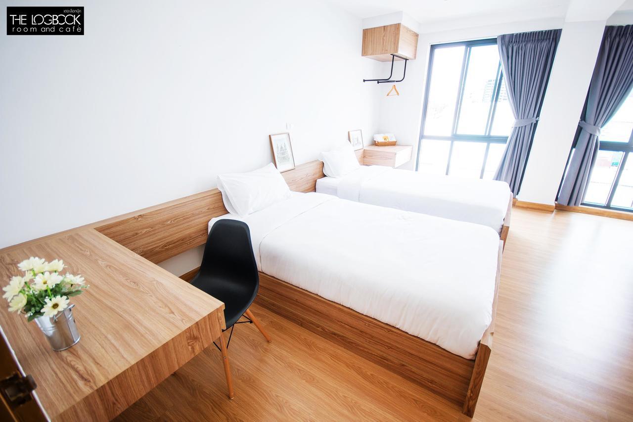 The Logbook Room And Cafe' Chonburi Exteriér fotografie