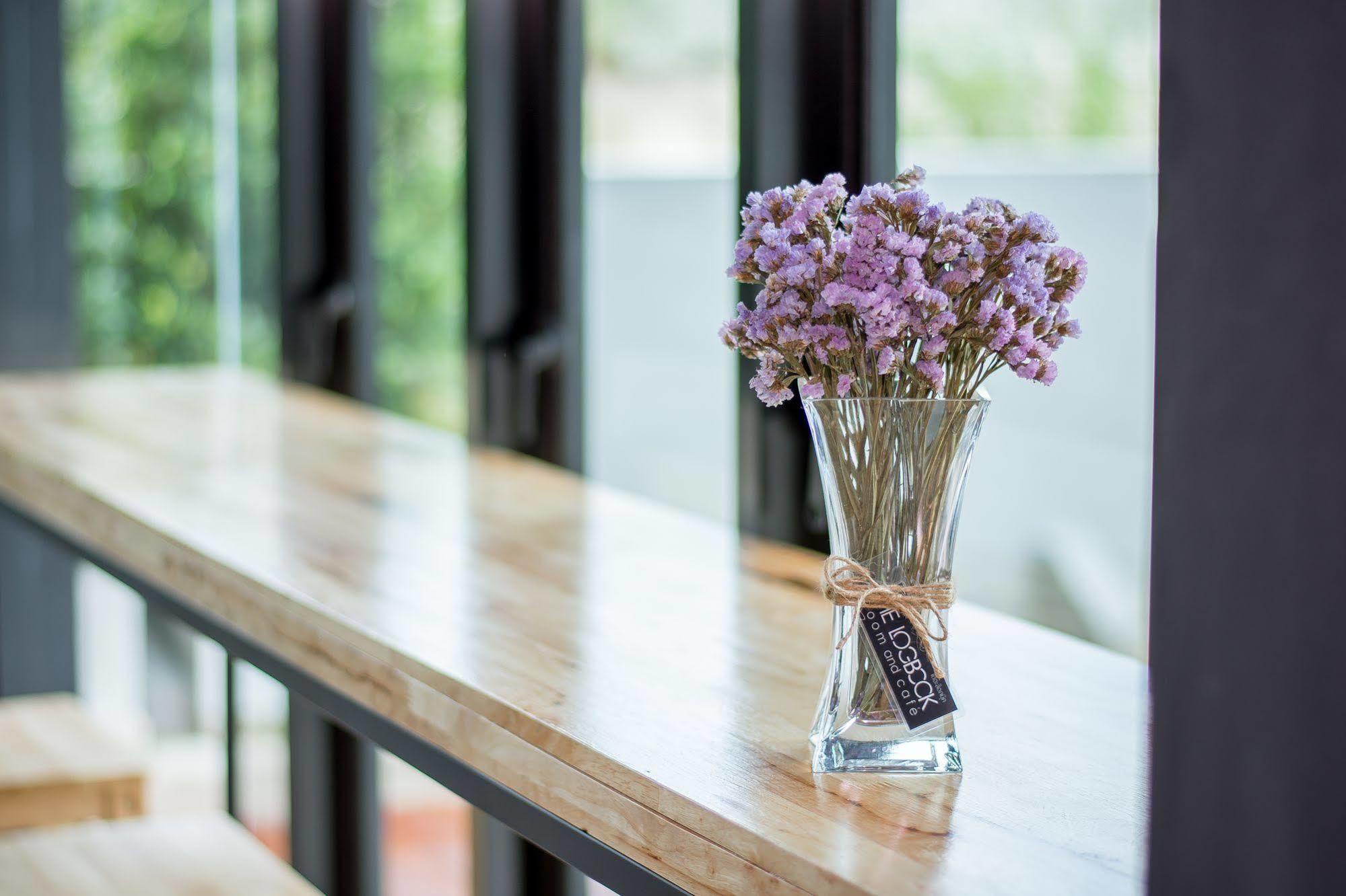 The Logbook Room And Cafe' Chonburi Exteriér fotografie